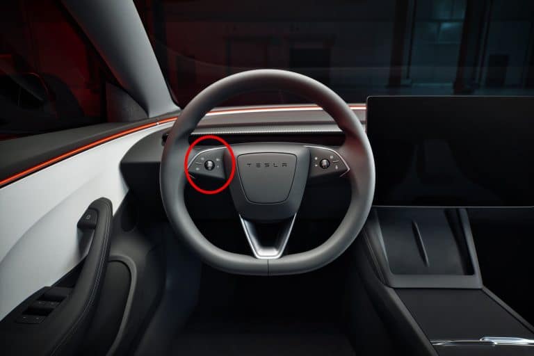 Mark Cuban Sparks Debate on Tesla’s Turn Signal Design: A Journey of User Experience and Community Feedback