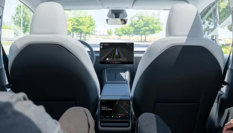 Tesla’s Robotaxi Takes Texas by Storm: Unsupervised Rides Now Live in Dallas and Houston – A Game-Changer for Autonomous Mobility