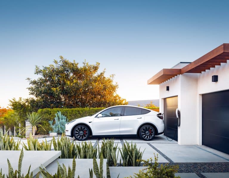 Tesla’s Latest Model 3/Y Feature Is a Game-Changer for Home Charging
