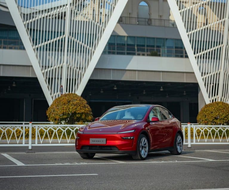 Tesla Boosts China Lineup, Ups Price on Long-Range Model 3
