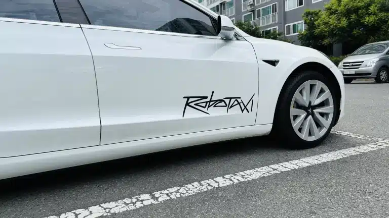 Tesla Robotaxi Fleet Masses in Las Vegas Suburbs: Is Sin City’s Driverless Revolution About to Ignite?