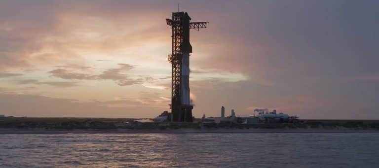SpaceX’s Starship Triumph: Tenth Test Flight Marks a Major Milestone