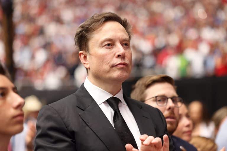 Elon Musk and James Cameron Find Shared Vision in Space and AI