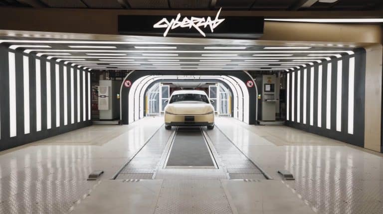 Tesla’s 37-Second Trademark Dash: Cybercar and Cybervehicle Emerge from Earnings Call Chaos