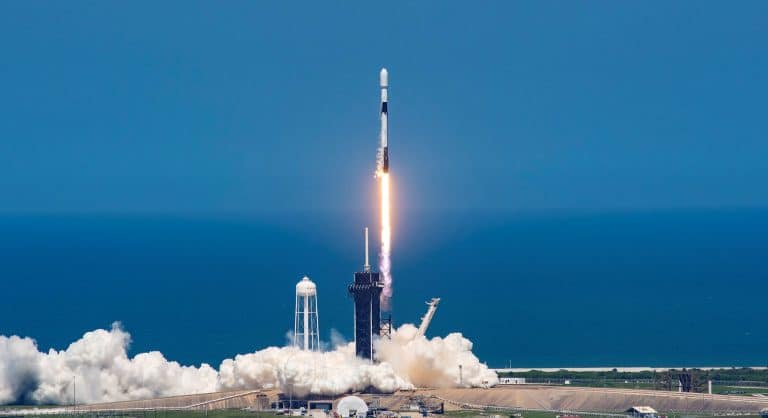 Pioneering Reusability: SpaceX’s Falcon 9 and the Future of Space Travel