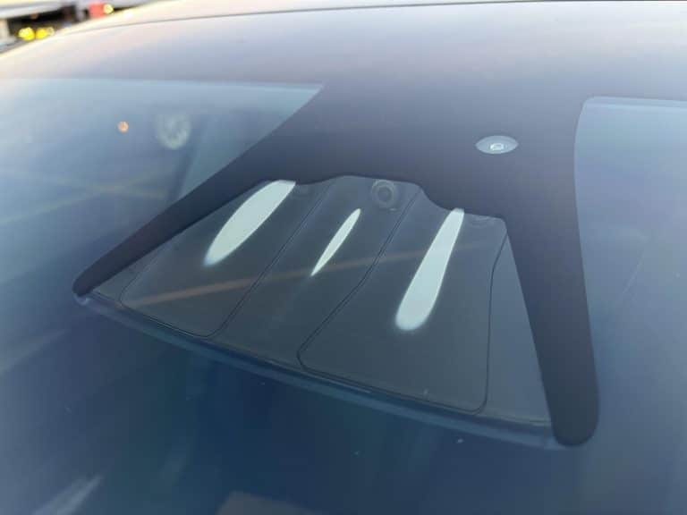 How Tesla’s New Patent Aims to Revolutionize Full Self-Driving with Glare Shields