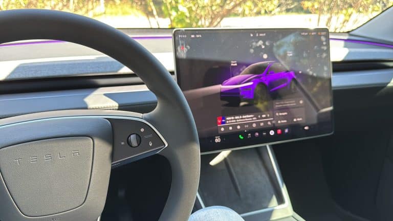 Tesla FSD’s Game-Changing Upgrade: Elon Musk Confirms Voice Prompts for Effortless Parking and Navigation