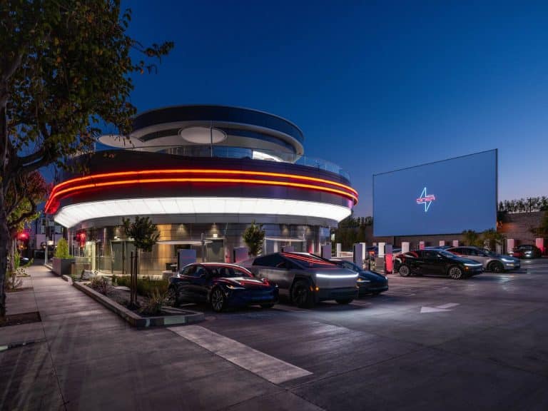 Tesla Diners: Elon Musk Greenlights Palo Alto Expansion as LA Prototype Sells Thousands and Global Rollout Accelerates