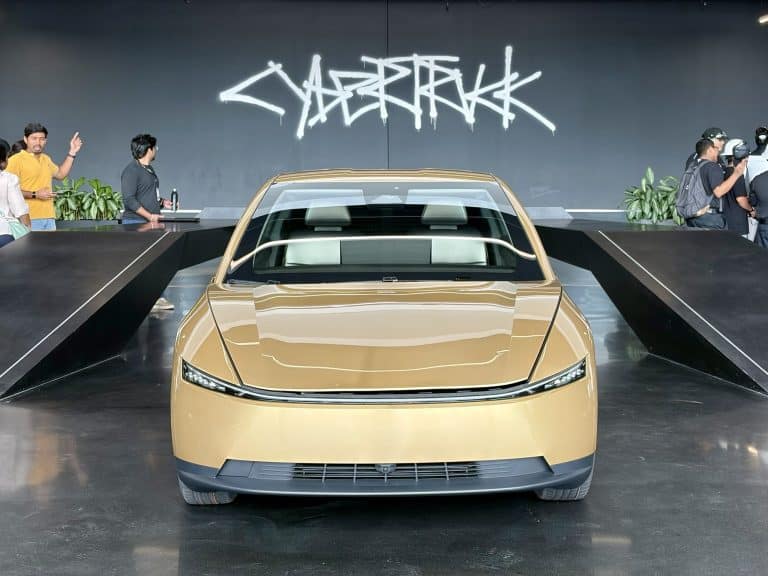 Tesla’s Secret Cybercab Car Wash in Las Vegas: Building the Ultimate Autonomous Fleet Hub